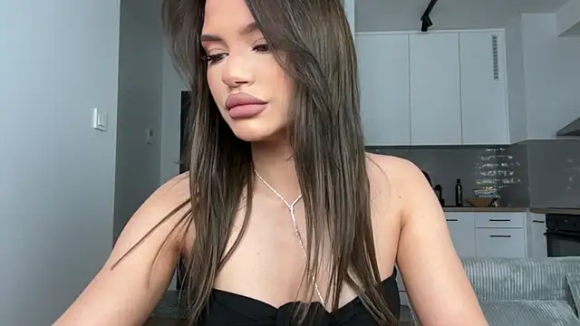 Snapshot of Viktoria_www chatting on 02.08.25 Viktoria www online show from 02.08.25