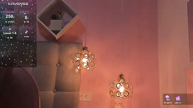 Snapshot of melanie_hh chatting on 09.16.25 melanie hh online show from 09.16.25