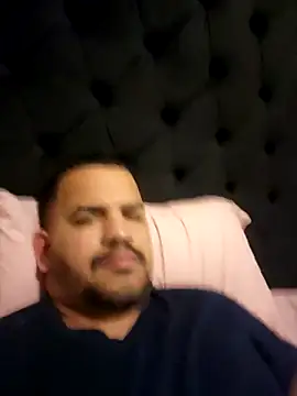 Snapshot of Latino2909 chatting on 01.04.25 Latino2909 online show from 01.04.25