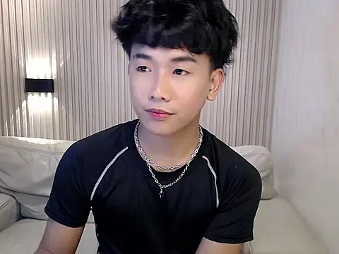 Snapshot of dangerzone0122 chatting on 09.20.25 dangerzone0122 online show from 09.20.25