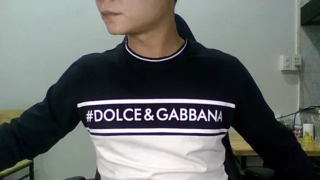 Snapshot of tokuda_20 chatting on 12.18.24 tokuda 20 online show from 12.18.24