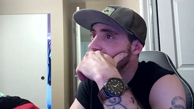 Huntzg23 online show from 03.25.26