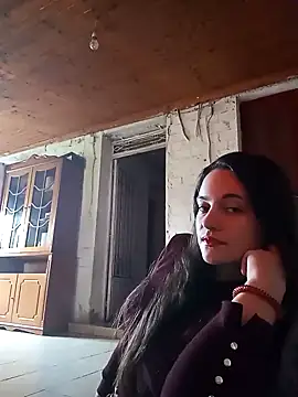 Eleni Pappa online show from 01.21.25