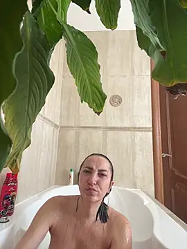 AnneHaddaway online show from 04.17.26