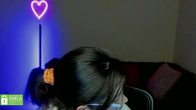 Alicia redfollow online show from 02.05.25