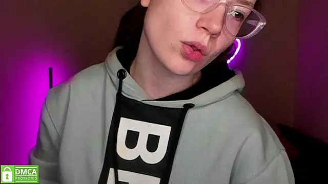 Alicia redfollow online show from 03.02.25