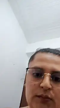 Miss balloonsmila online show from 12.25.24