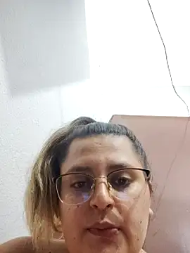 Miss balloonsmila online show from 01.08.25