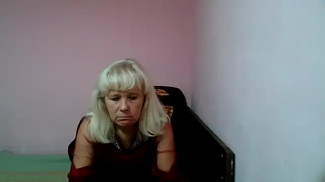 sakura blonde online show from 02.19.25