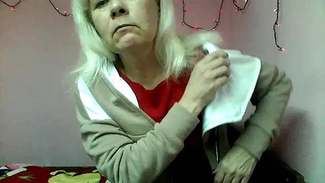 Snapshot of sakura_blonde chatting on 03.01.26 sakura blonde online show from 03.01.26