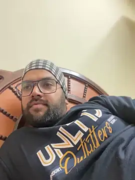 Arsh Loves Luv online show from 01.01.25