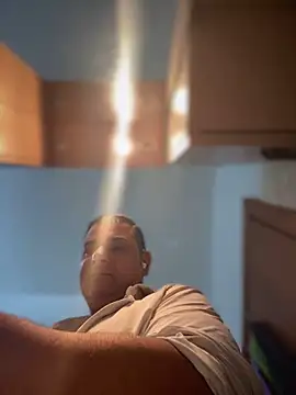 SecretlyDD online show from 12.18.25