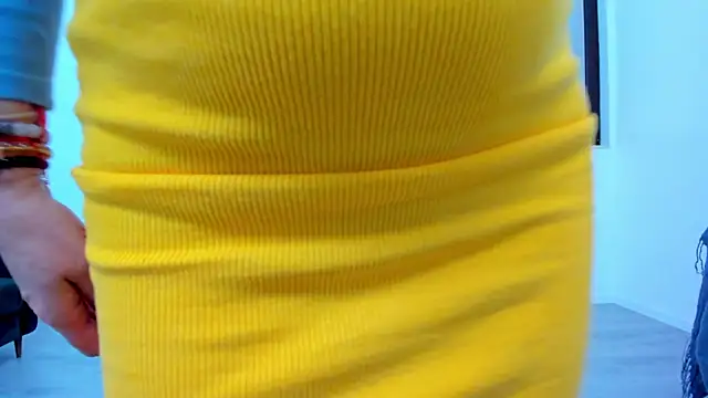 Snapshot of Julya_Anna chatting on 03.15.25 Julya Anna online show from 03.15.25