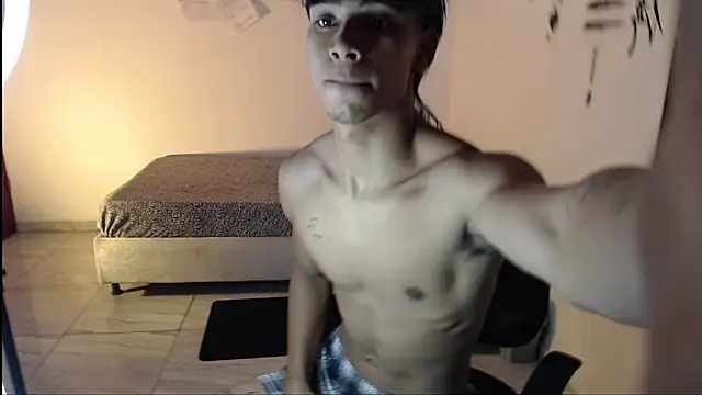 Snapshot of speedsamy chatting on 04.14.26 speedsamy online show from 04.14.26