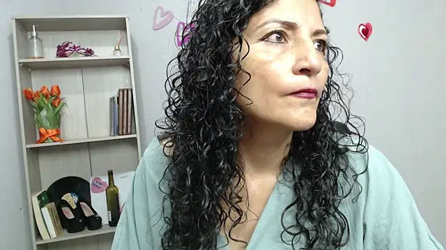 Snapshot of arianna_ros3 chatting on 03.02.25 arianna ros3 online show from 03.02.25