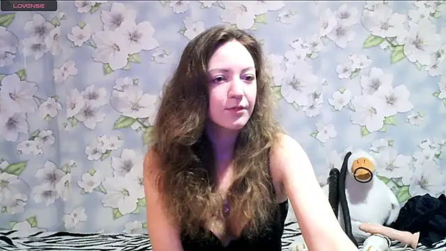 Snapshot of KattyLuuu chatting on 02.08.25 KattyLuuu online show from 02.08.25