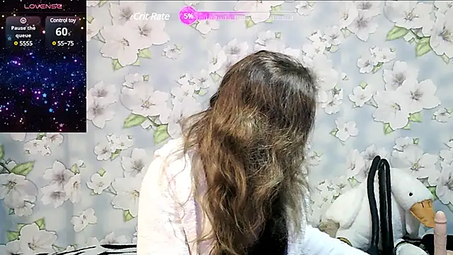 Snapshot of KattyLuuu chatting on 02.23.25 KattyLuuu online show from 02.23.25