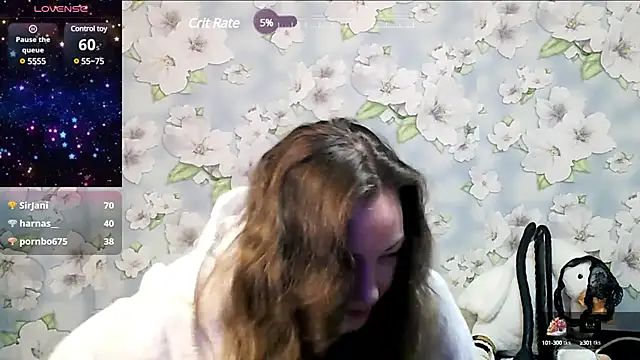 Snapshot of KattyLuuu chatting on 02.23.25 KattyLuuu online show from 02.23.25