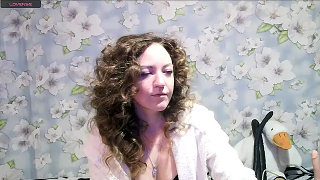 Snapshot of KattyLuuu chatting on 03.06.25 KattyLuuu online show from 03.06.25