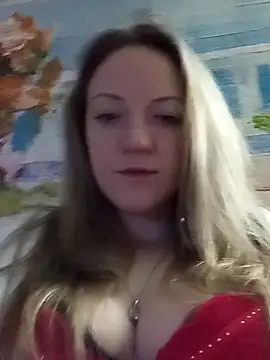 Snapshot of KattyLuuu chatting on 12.19.25 KattyLuuu online show from 12.19.25