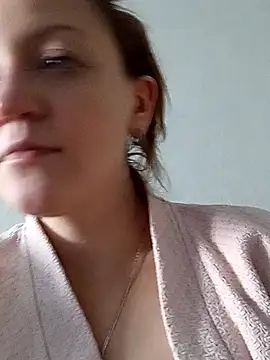 KattyLuuu online show from 03.15.26