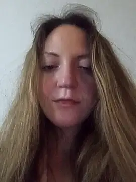 KattyLuuu online show from 03.19.26