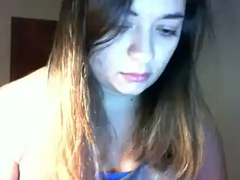 Snapshot of MeganGold chatting on 12.19.24 MeganGold online show from 12.19.24