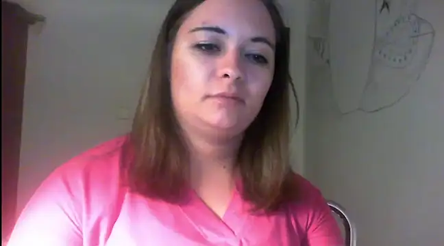 Snapshot of MeganGold chatting on 01.01.25 MeganGold online show from 01.01.25