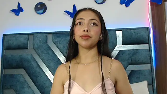 Roxan Fox- online show from 03.19.25