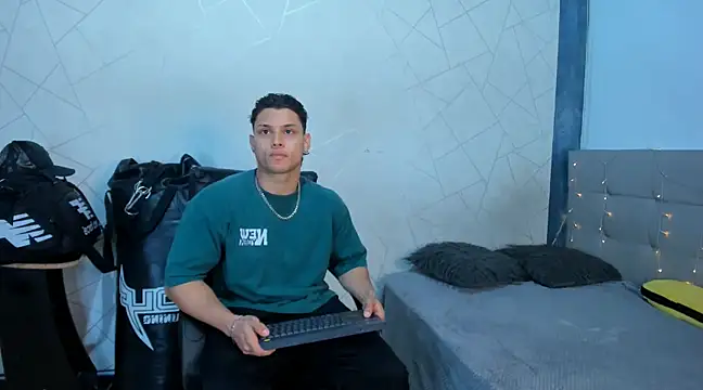 jeicob gagnon online show from 12.24.24