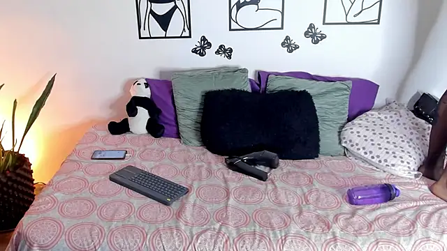 Keiny-Rave online show from 12.29.24