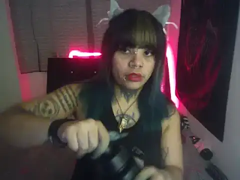 Snapshot of Eta_carinae chatting on 01.16.25 Eta carinae online show from 01.16.25