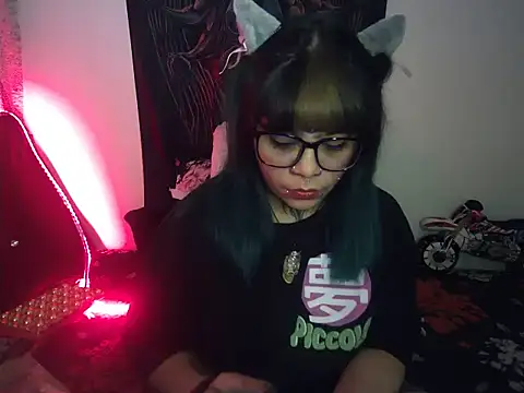 Snapshot of Eta_carinae chatting on 02.06.25 Eta carinae online show from 02.06.25