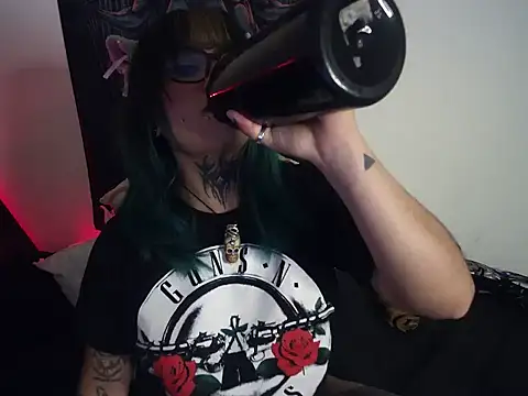 Snapshot of Eta_carinae chatting on 03.02.25 Eta carinae online show from 03.02.25