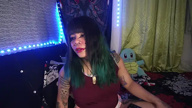 Snapshot of Eta_carinae chatting on 11.13.25 Eta carinae online show from 11.13.25