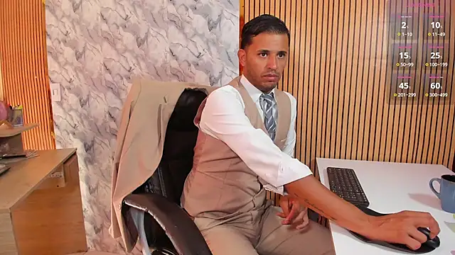 Hideintheoffice online show from 03.26.26