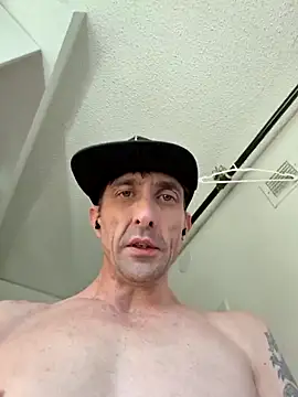 JuicyFuckinPussy online show from 04.09.26