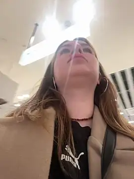 Snapshot of MayaMystic chatting on 01.08.25 MayaMystic online show from 01.08.25