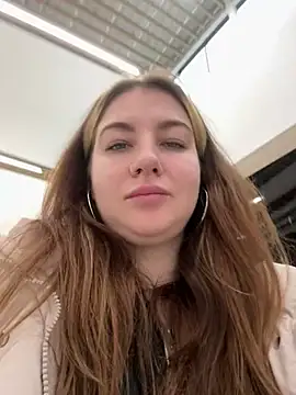 Snapshot of MayaMystic chatting on 01.31.25 MayaMystic online show from 01.31.25