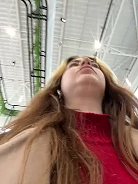 Snapshot of MayaMystic chatting on 03.03.25 MayaMystic online show from 03.03.25