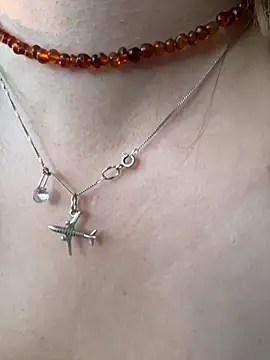 Snapshot of MayaMystic chatting on 09.13.25 MayaMystic online show from 09.13.25