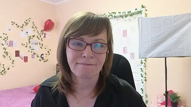 Miss Moren online show from 03.19.26