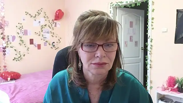Miss Moren online show from 03.26.26
