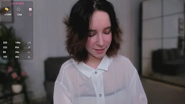 Snapshot of lilithlunna chatting on 03.03.25 lilithlunna online show from 03.03.25