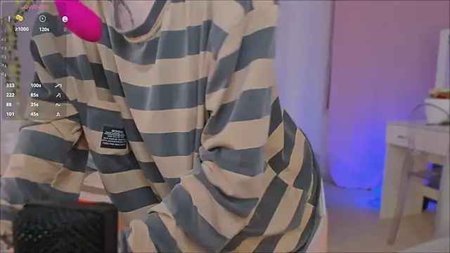 Snapshot of lilithlunna chatting on 03.15.25 lilithlunna online show from 03.15.25