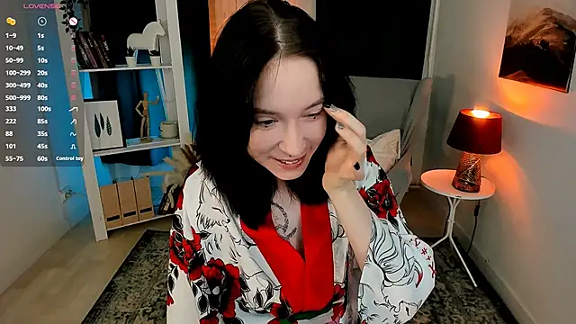 Snapshot of lilithlunna chatting on 09.28.25 lilithlunna online show from 09.28.25