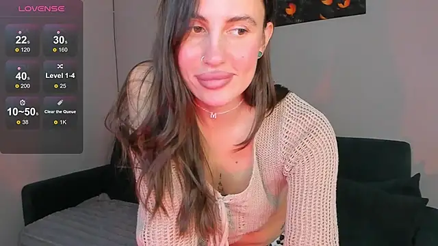 imMolly11 online show from 02.18.25