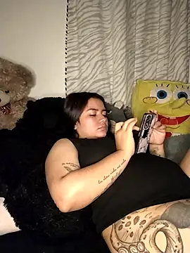 Snapshot of Ema_kraus chatting on 03.04.25 Ema kraus online show from 03.04.25