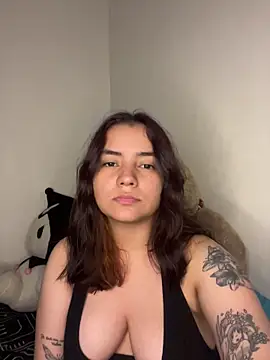 Snapshot of Ema_kraus chatting on 03.01.26 Ema kraus online show from 03.01.26