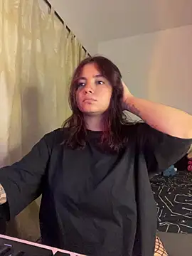 Snapshot of Ema_kraus chatting on 03.31.26 Ema kraus online show from 03.31.26